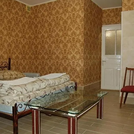 Stepan Bandery Street,37-2 центр вокзал неподолік Apartmán Lvov